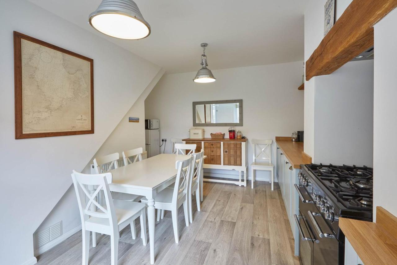 Host & - Adventure House Holiday home